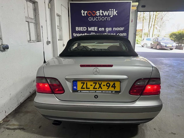 Mercedes-benz - clk-klasse cabrio - 200 sport - zl-zx-94 - afbeelding 14 van  19