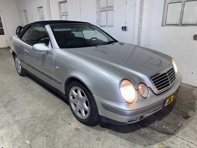 Mercedes-benz - clk-klasse cabrio - 200 sport - zl-zx-94 - afbeelding 17 van  19
