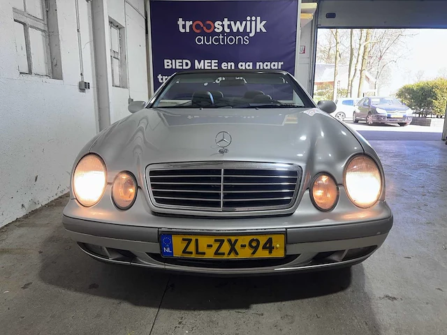 Mercedes-benz - clk-klasse cabrio - 200 sport - zl-zx-94 - afbeelding 18 van  19