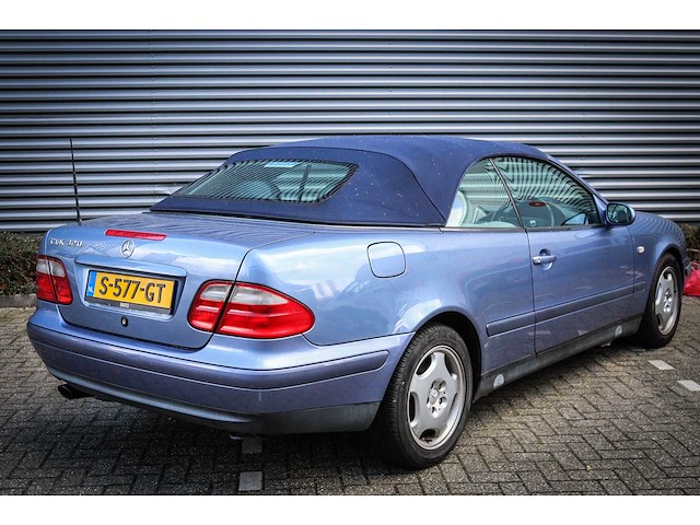 Mercedes-benz - clk-klasse cabrio - 320 elegance s-577-gt - afbeelding 9 van  16
