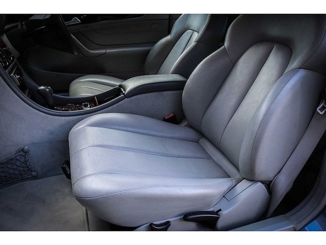 Mercedes-benz - clk-klasse cabrio - 320 elegance s-577-gt - afbeelding 14 van  16