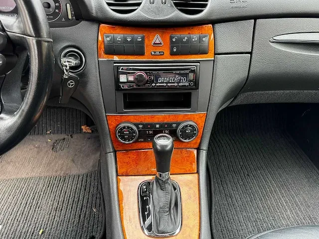 Mercedes-benz - clk-klasse coupé - 240 elegance - z-930-fh - 2004 - afbeelding 9 van  9