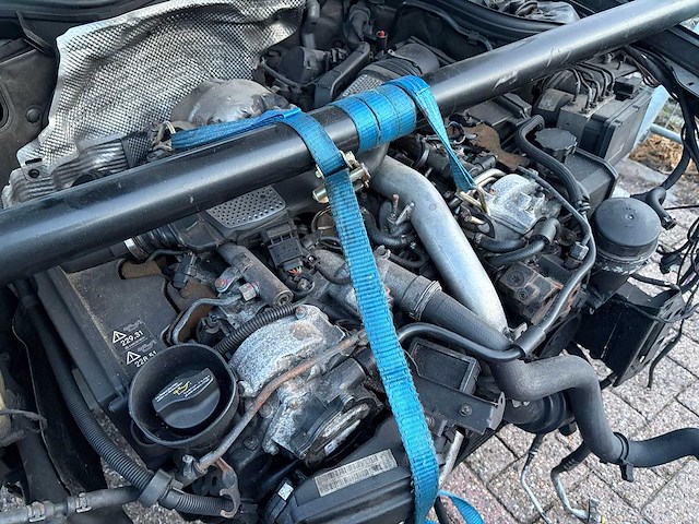 Mercedes-benz - clk-klasse coupé - 320 cdi avantgarde - schade - afbeelding 8 van  18