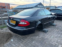 Mercedes-benz - clk-klasse coupé - 320 cdi avantgarde - schade - afbeelding 12 van  18