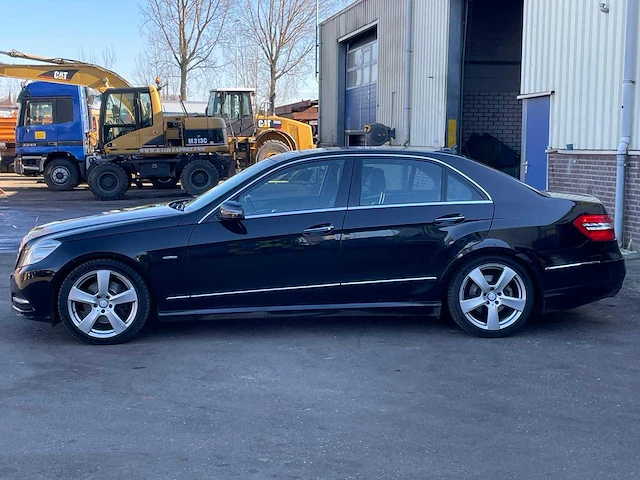 Mercedes-benz - e-klasse - 200 cgi bns cl. av.g - car - 2011 - afbeelding 11 van  15