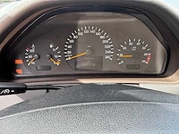 Mercedes-benz - e-klasse - 200 classic - car - 2000 - afbeelding 4 van  23