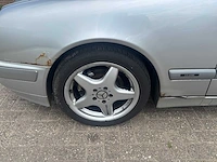 Mercedes-benz - e-klasse - 200 classic - car - 2000 - afbeelding 10 van  23