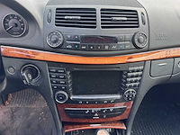 Mercedes-benz - e-klasse - 200 k. elegance - 55-rl-rl - afbeelding 5 van  19