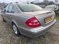 Mercedes-benz - e-klasse - 200 k. elegance - 55-rl-rl - afbeelding 13 van  19