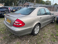 Mercedes-benz - e-klasse - 200 k. elegance - 55-rl-rl - afbeelding 15 van  19