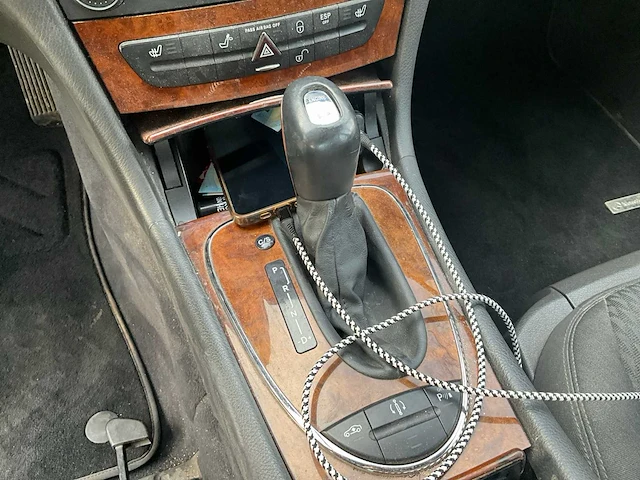 Mercedes-benz - e-klasse - e240 elegance - personenauto - 2004 - afbeelding 13 van  31