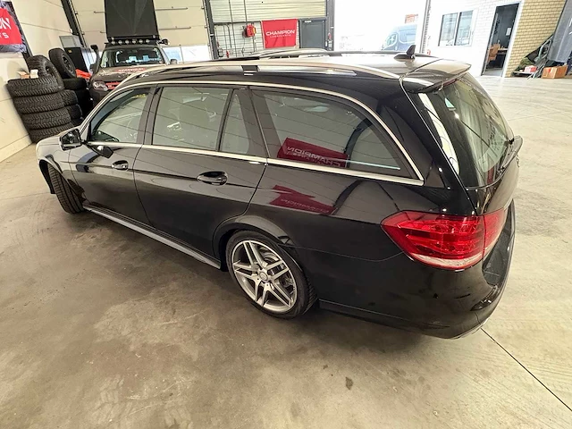 Mercedes-benz - e-klasse estate - 400 - personenauto - afbeelding 3 van  35