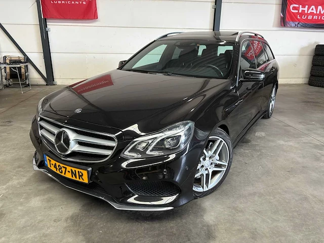 Mercedes-benz - e-klasse estate - 400 - personenauto - afbeelding 12 van  35