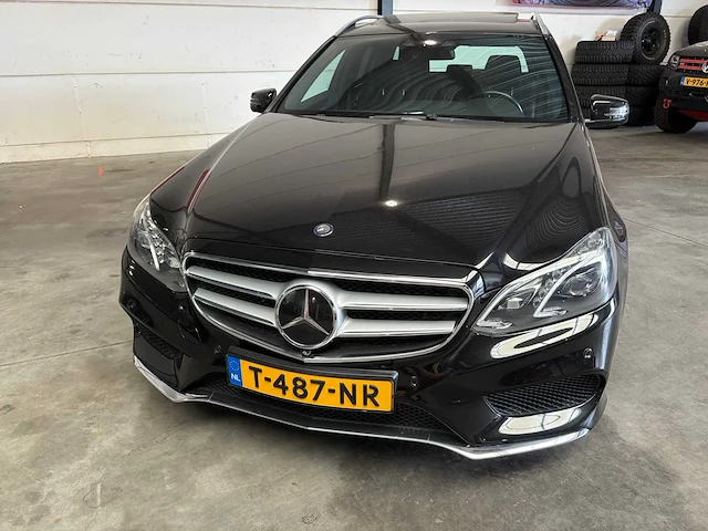 Mercedes-benz - e-klasse estate - 400 - personenauto - afbeelding 32 van  35