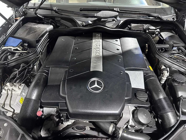Mercedes-benz - e500 combi - designo 4-matic automaat- r-047-bb - afbeelding 19 van  27