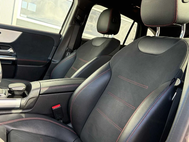 Mercedes-benz - eqa - 250 amg line - personenauto - afbeelding 17 van  20