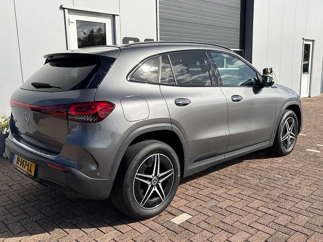 Mercedes-benz - eqa - 250 amg line - personenauto - afbeelding 3 van  20