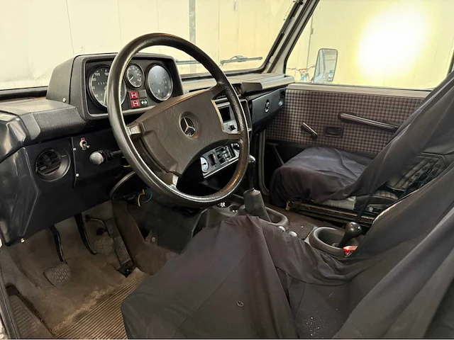 Mercedes-benz - g klasse - 280 ge - oldtimer - 1983 - afbeelding 7 van  31