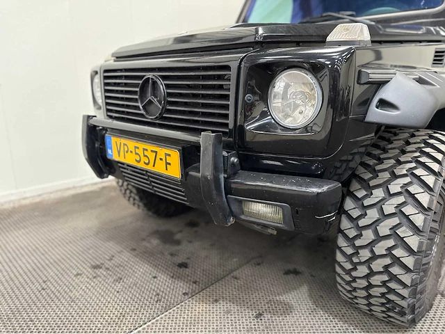 Mercedes-benz - g-klasse - 400 - v8 - bedrijfswagen - 2001 - afbeelding 2 van  35