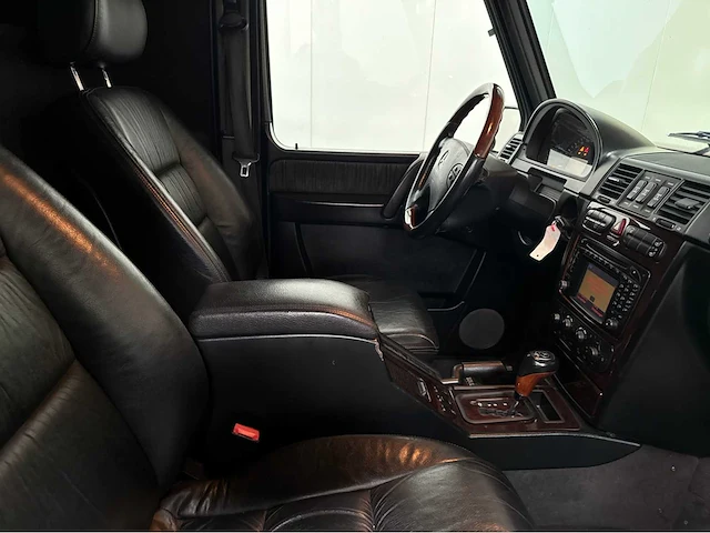 Mercedes-benz - g-klasse - 400 - v8 - bedrijfswagen - 2001 - afbeelding 6 van  35