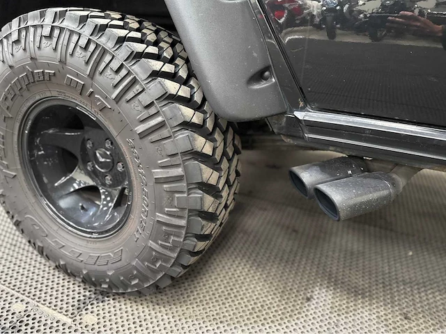 Mercedes-benz - g-klasse - 400 - v8 - bedrijfswagen - 2001 - afbeelding 14 van  35