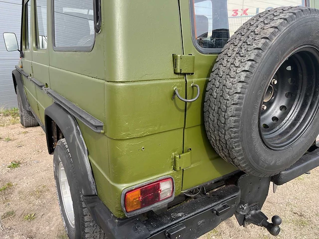 Mercedes benz - g-klasse 300gd - oldtimer - afbeelding 8 van  18