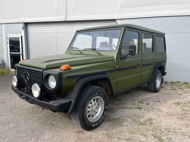 Mercedes benz - g-klasse 300gd - oldtimer - afbeelding 1 van  18