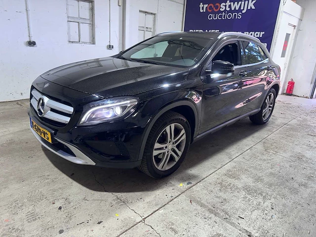 Mercedes-benz - gla-klasse - 180 prestige automaat- k-670-vs - afbeelding 1 van  20