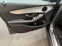 Mercedes-benz - glc 220 d 4matic - personenauto - 2018 - afbeelding 18 van  31