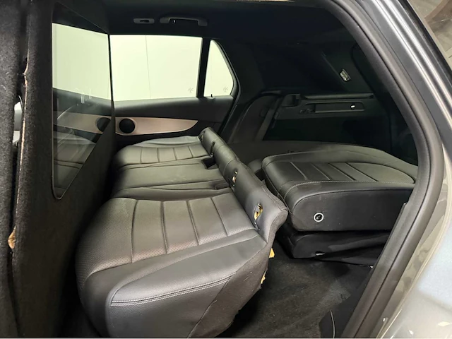 Mercedes-benz - glc 220 d 4matic - personenauto - 2018 - afbeelding 20 van  31