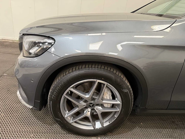 Mercedes-benz - glc 220 d 4matic - personenauto - 2018 - afbeelding 24 van  31