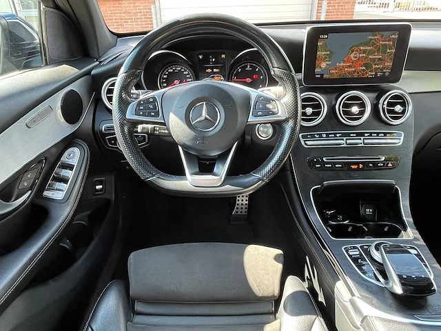Mercedes-benz - glc-klasse - 220 d 4matic sp. ed. - 2019 - xt-391-d - afbeelding 32 van  32