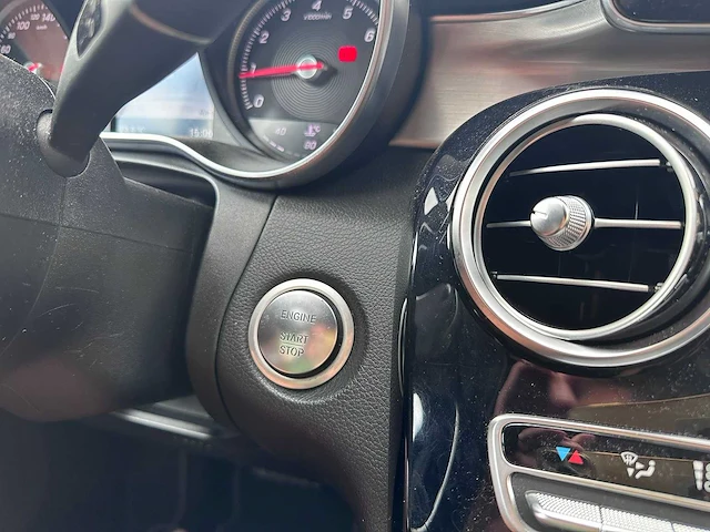 Mercedes-benz - glc-klasse coupé - 250 4matic edition 1 - ng-826-g - 2016 - afbeelding 3 van  23