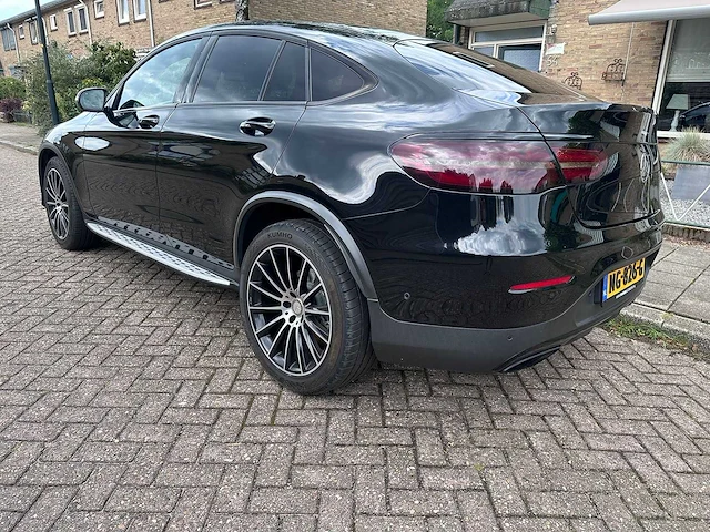 Mercedes-benz - glc-klasse coupé - 250 4matic edition 1 - ng-826-g - 2016 - afbeelding 17 van  23