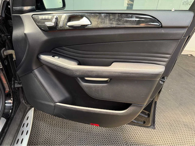 Mercedes-benz - gle-klasse coupé - brabus - personenauto - 2016 - afbeelding 16 van  31