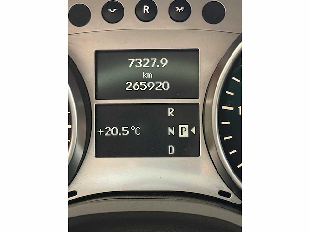Mercedes-benz - m-klasse - 320 cdi - bedrijfswagen - v-335-kg - afbeelding 6 van  14