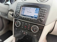 Mercedes-benz - m-klasse - 320 cdi - bedrijfswagen - v-335-kg - afbeelding 13 van  14