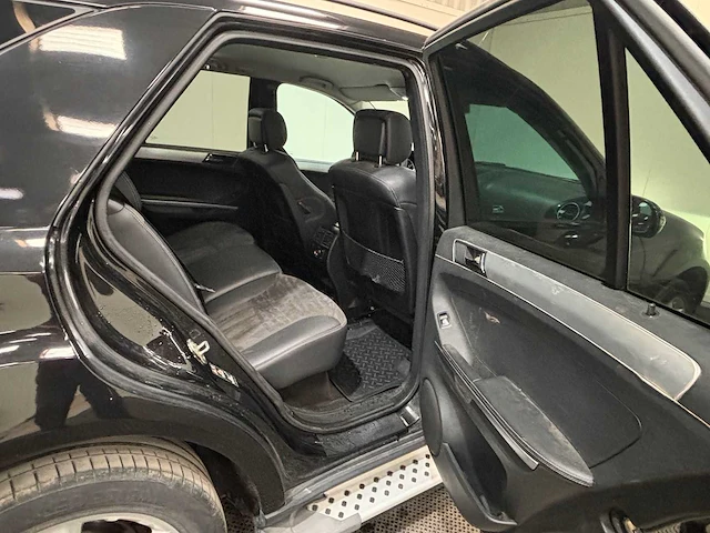 Mercedes-benz - m-klasse - 350 - car - 2006 - afbeelding 16 van  36