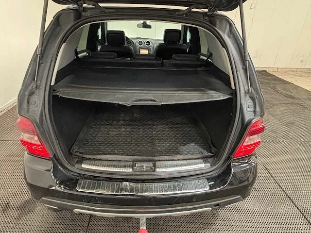 Mercedes-benz - m-klasse - 350 - car - 2006 - afbeelding 18 van  36