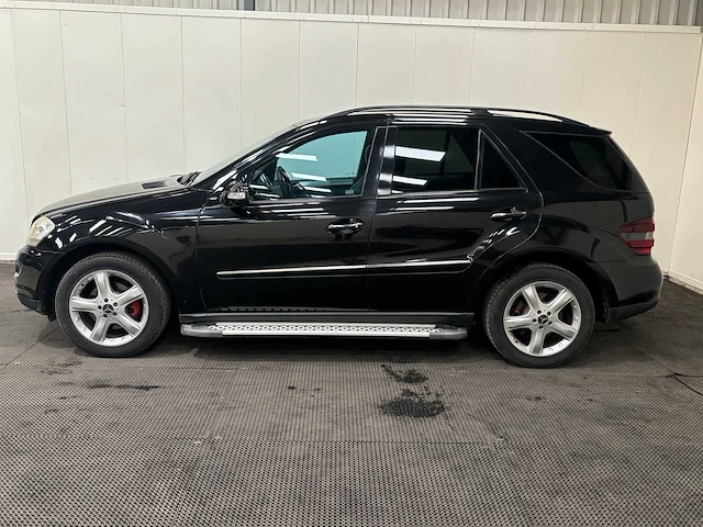 Mercedes-benz - m-klasse - 350 - car - 2006 - afbeelding 12 van  36