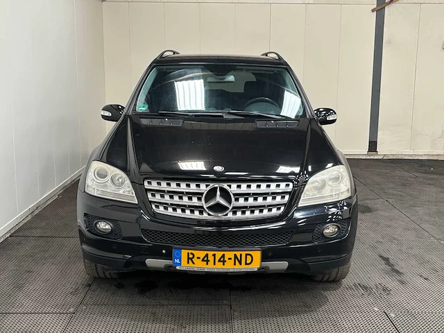 Mercedes-benz - m-klasse - 350 - car - 2006 - afbeelding 31 van  36