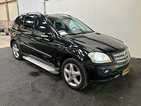 Mercedes-benz - m-klasse - 350 - car - 2006 - afbeelding 32 van  36