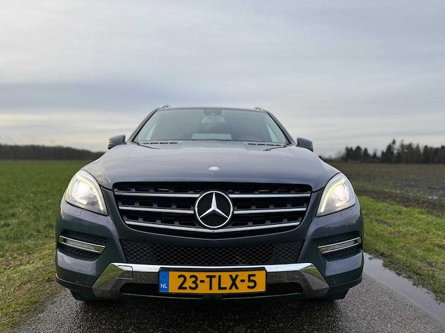 Mercedes-benz - m-klasse - 350 bluetec - 23-tlx-5 - 2012 - afbeelding 13 van  15
