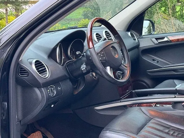 Mercedes-benz - m-klasse - 420 cdi - 70-tp-ns - 2007 - amg pakket - luchtvering - afbeelding 3 van  20
