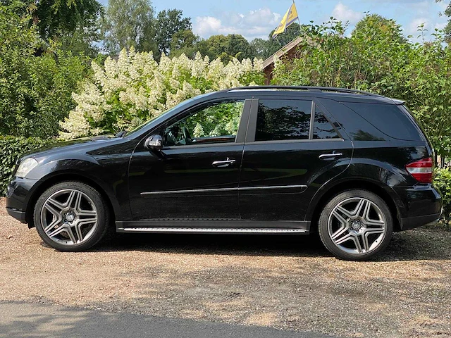 Mercedes-benz - m-klasse - 500 - 02-sb-lj - 2005 - afbeelding 6 van  13