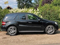 Mercedes-benz - m-klasse - 500 - 02-sb-lj - 2005 - afbeelding 7 van  13