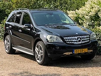 Mercedes-benz - m-klasse - 500 - 02-sb-lj - 2005 - afbeelding 8 van  13