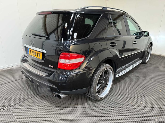 Mercedes-benz - m-klasse - ml 350 - personenauto - 2005 - afbeelding 26 van  31