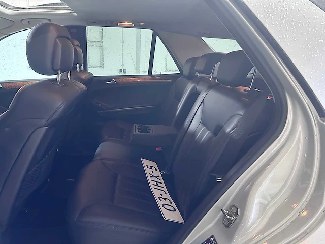 Mercedes-benz - ml- 320 cdi - 03-jhx-5 - afbeelding 7 van  21