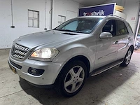 Mercedes-benz - ml- 320 cdi - 03-jhx-5 - afbeelding 1 van  21